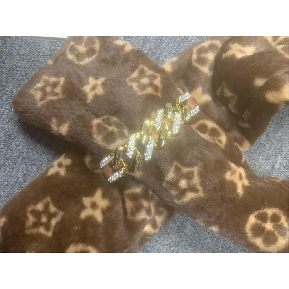Fleece Neck Wrap - Picture 2 of 4